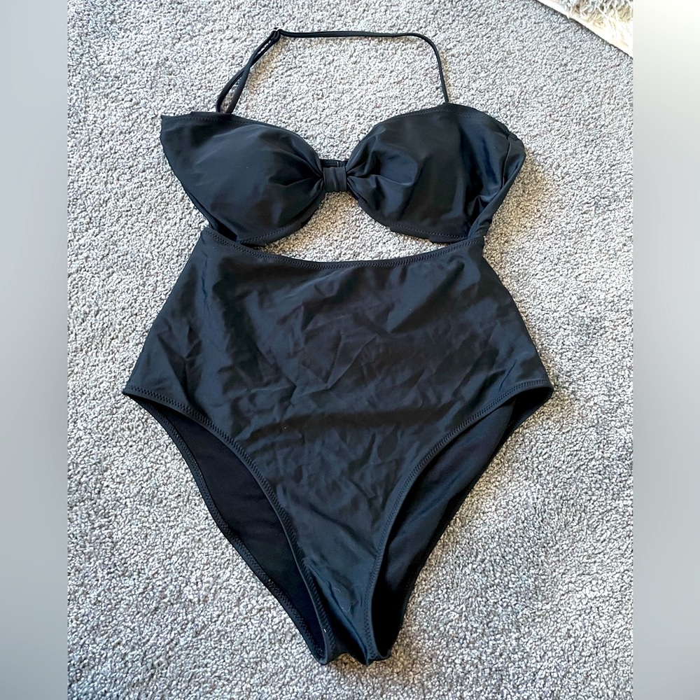 Women’s Cupshe Black One Piece Bathing Suit